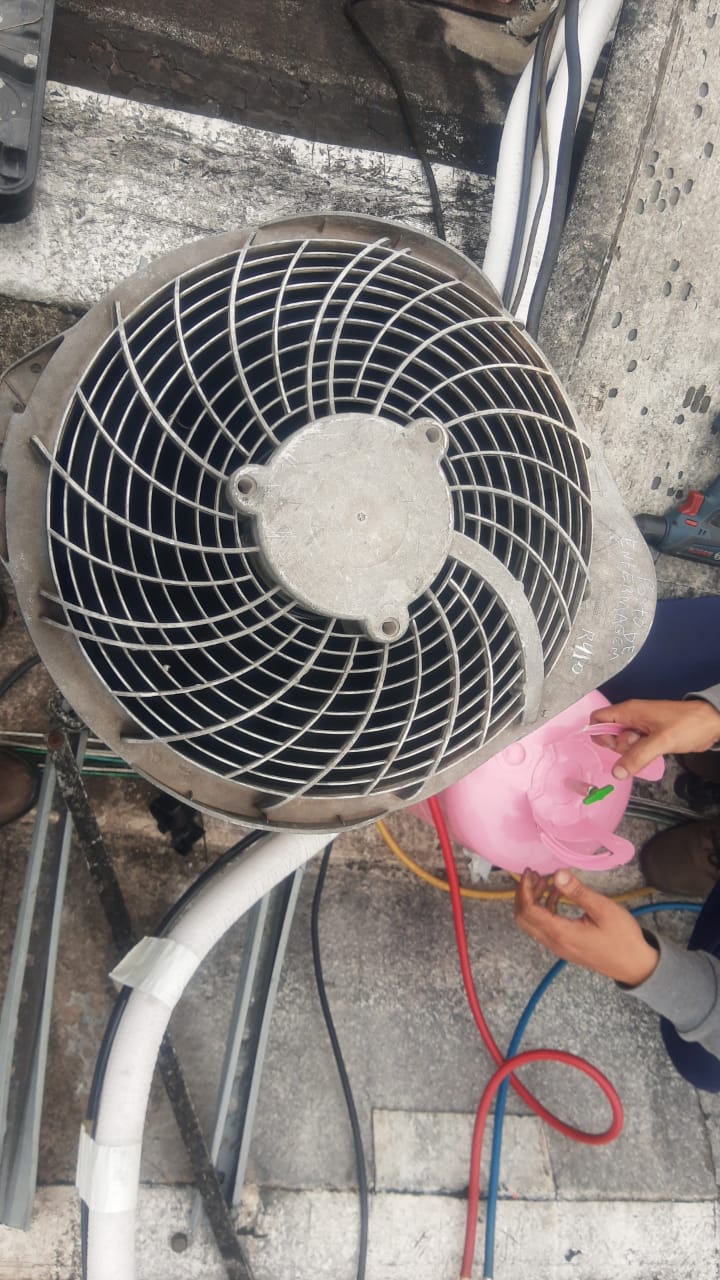 Atendimento com fluido refrigerante — Air Prime