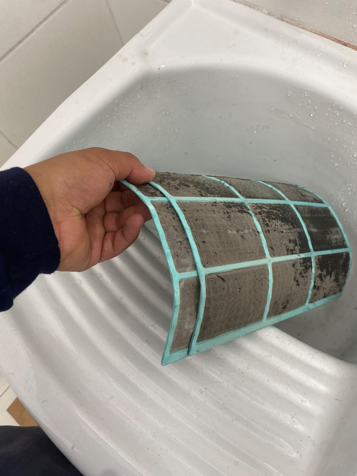 Filtro com sujeira acumulada — Air Prime