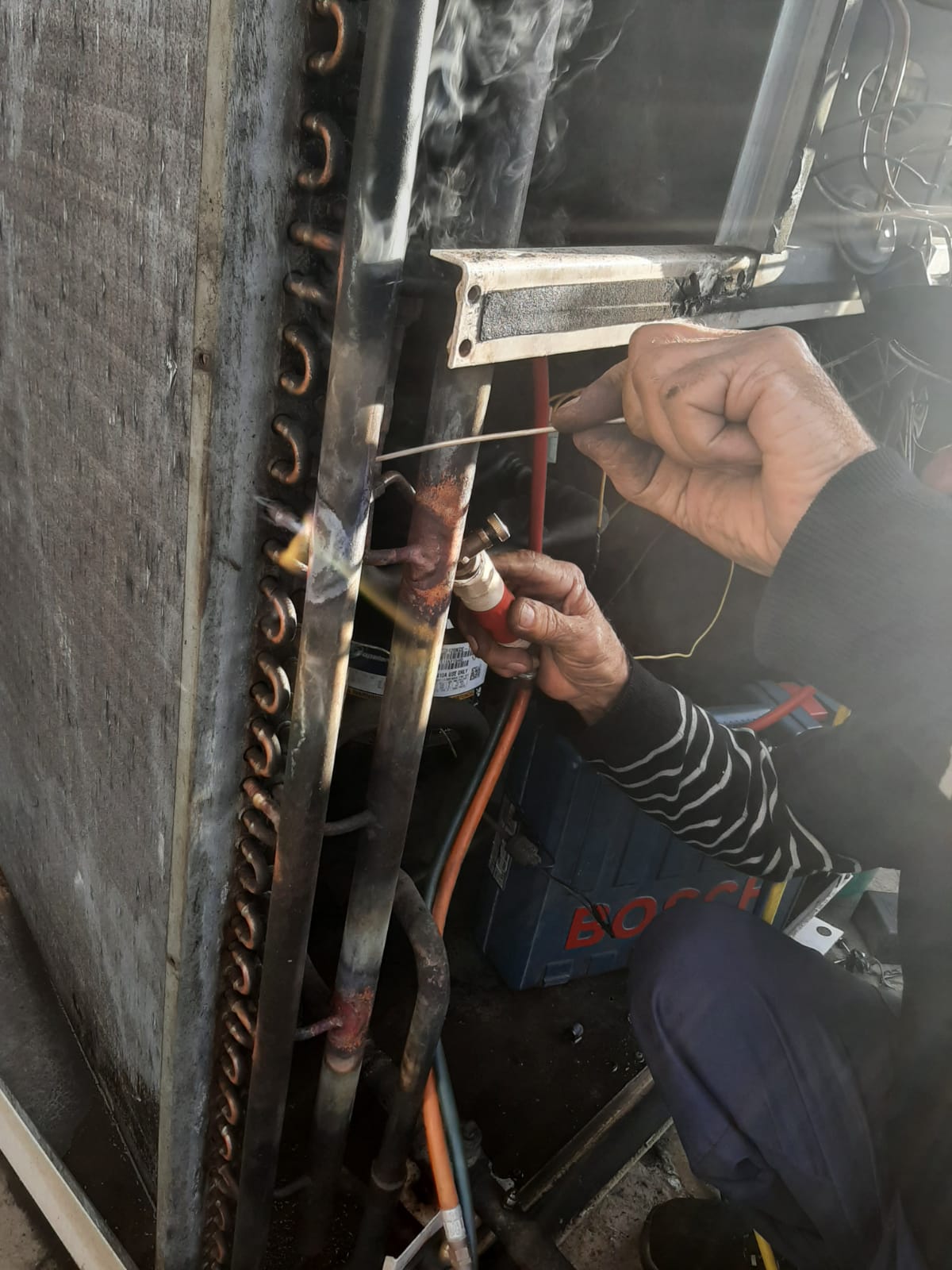 Reparo técnico em condensadora — Air Prime